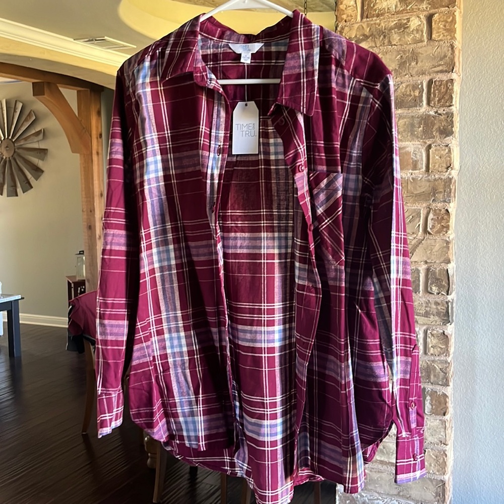 Time and Tru button down plaid shirt